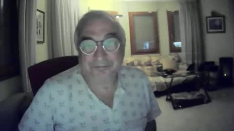 Antonio online show from October 10, 2025, 9:58 pm