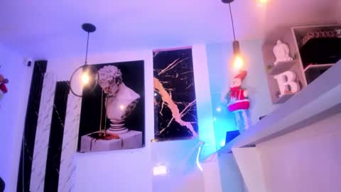 brendan and stiiven online show from December 18, 2024, 10:19 am