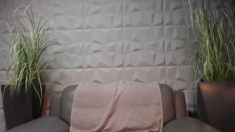 HI My name is Antonio online show from February 5, 2025, 11:06 pm