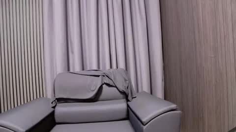 HI My name is Antonio online show from October 21, 2025, 6:52 pm