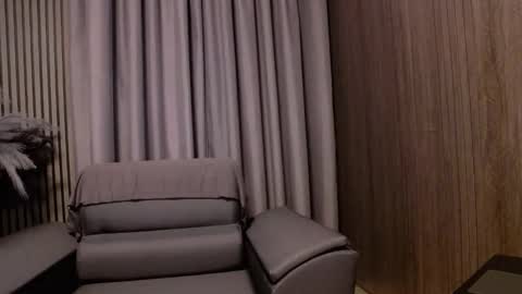 HI My name is Antonio online show from October 26, 2025, 7:53 pm