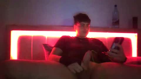 Snapshot of antonny_tommy chatting on June 9, 2026, 8:42 pm Antonny online show from June 9, 2026, 8:42 pm