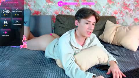 YummyTony online show from January 28, 2025, 7:21 pm