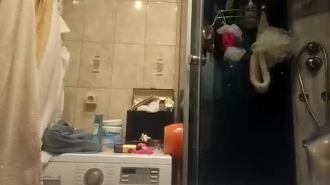 AntonyXsmile online show from March 12, 2026, 8:53 am