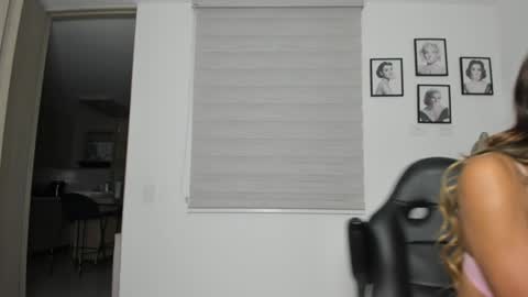 Snapshot of antotss chatting on December 22, 2024, 11:41 pm Maria Antonia online show from December 22, 2024, 11:41 pm