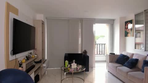 Snapshot of antotss chatting on October 6, 2025, 10:29 pm Maria Antonia online show from October 6, 2025, 10:29 pm