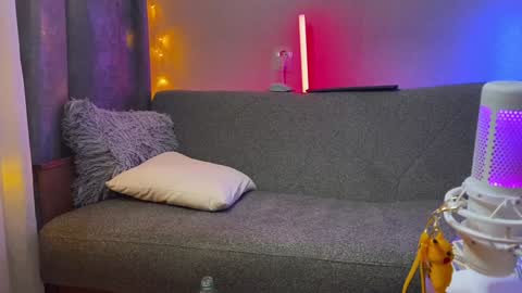 Snapshot of antray_misti chatting on December 3, 2024, 3:00 pm Adam 24 online show from December 3, 2024, 3:00 pm