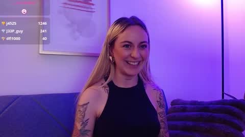 Snapshot of anttoniia chatting on February 18, 2025, 2:38 am Antonia online show from February 18, 2025, 2:38 am