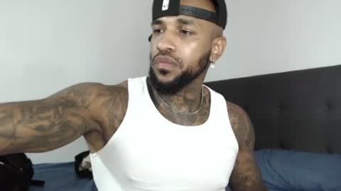 Snapshot of antwanblack11 chatting on December 18, 2024, 12:10 am antwanblack11 online show from December 18, 2024, 12:10 am