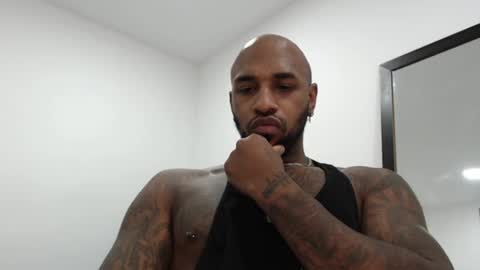 Snapshot of antwanblack11 chatting on December 24, 2024, 3:05 pm antwanblack11 online show from December 24, 2024, 3:05 pm