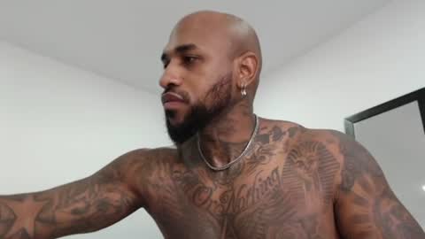 Snapshot of antwanblack11 chatting on December 27, 2024, 5:05 pm antwanblack11 online show from December 27, 2024, 5:05 pm