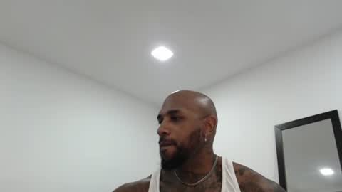 Snapshot of antwanblack11 chatting on January 21, 2025, 6:22 am antwanblack11 online show from January 21, 2025, 6:22 am