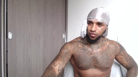 Snapshot of antwanblack11 chatting on November 15, 2025, 5:53 pm antwanblack11 online show from November 15, 2025, 5:53 pm