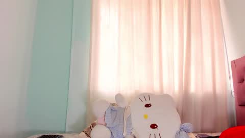 Any online show from February 3, 2025, 6:49 pm