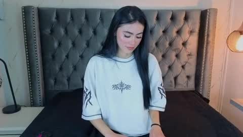 anya_belth online show from April 20, 2026, 7:48 pm