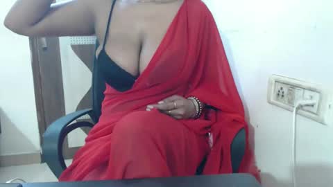 anya kapoor no face online show from September 14, 2025, 2:38 pm