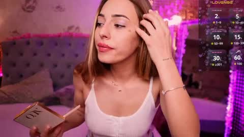 anya_sky_ online show from May 23, 2026, 5:01 am