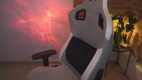 anya online show from February 23, 2025, 12:41 am