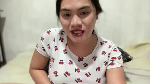 Snapshot of anyalooove chatting on February 19, 2026, 7:37 am Hello sweeties I am your Baby girl Anya online show from February 19, 2026, 7:37 am