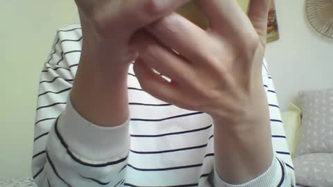 Anyaros online show from April 25, 2026, 10:51 am