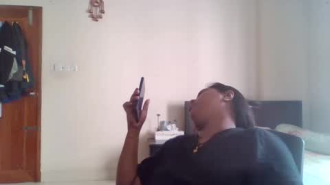 anydanyg online show from October 25, 2025, 8:00 am