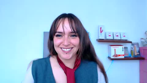 Anyela online show from June 17, 2026, 7:26 pm