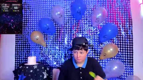 Sam Blake online show from November 19, 2025, 8:42 pm