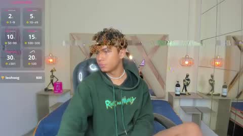 Snapshot of anyelotwink chatting on May 5, 2026, 4:04 pm anyelotwink online show from May 5, 2026, 4:04 pm