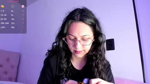 Anyi  Orion and Pyxis online show from January 9, 2025, 3:26 am