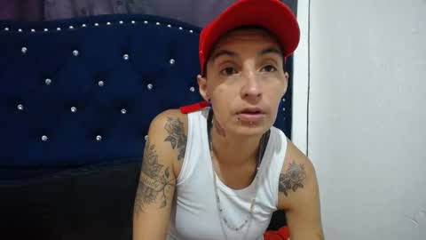 anyu online show from December 22, 2024, 1:55 pm