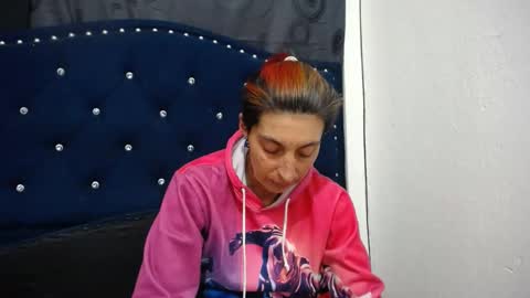 anyu online show from January 12, 2025, 8:14 am