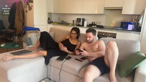 Snapshot of ap_couple chatting on April 12, 2026, 1:38 pm ap_couple online show from April 12, 2026, 1:38 pm