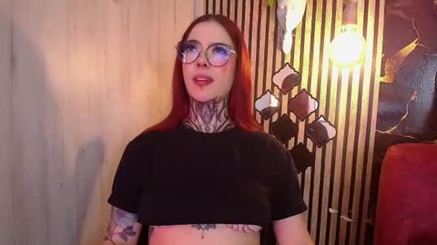 Snapshot of aphrodite__bloom chatting on July 23, 2026, 11:46 pm aphrodite__bloom online show from July 23, 2026, 11:46 pm