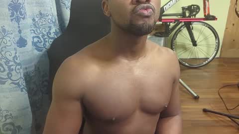 Snapshot of apollodarkmn chatting on December 28, 2024, 2:01 am apollodarkmn online show from December 28, 2024, 2:01 am