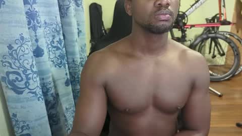 Snapshot of apollodarkmn chatting on February 19, 2025, 10:23 am apollodarkmn online show from February 19, 2025, 10:23 am