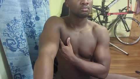 Snapshot of apollodarkmn chatting on February 26, 2025, 1:11 am apollodarkmn online show from February 26, 2025, 1:11 am