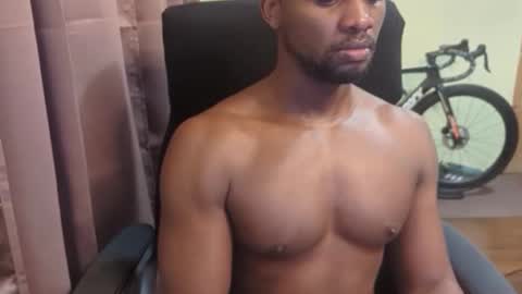 Snapshot of apollodarkmn chatting on October 27, 2025, 10:14 pm apollodarkmn online show from October 27, 2025, 10:14 pm