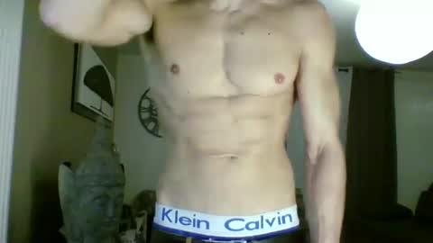 apollonfitx_69 online show from February 3, 2025, 5:14 pm