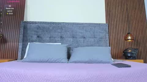 Apolo online show from November 1, 2025, 7:16 pm