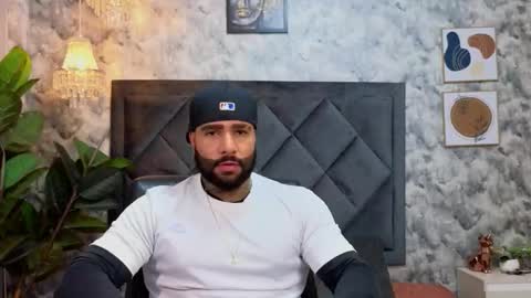 Apolo online show from November 10, 2025, 8:30 pm