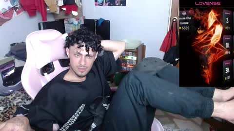 Andres online show from March 25, 2026, 3:23 am