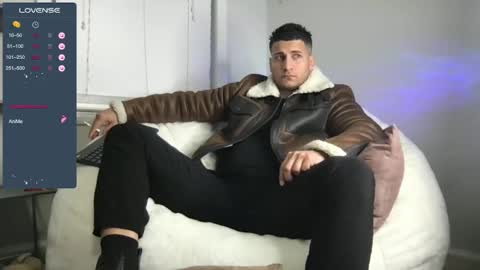 apolo_strange online show from January 29, 2025, 11:14 pm