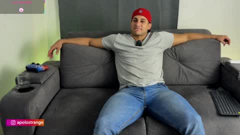 apolo_strange online show from April 21, 2026, 1:42 am