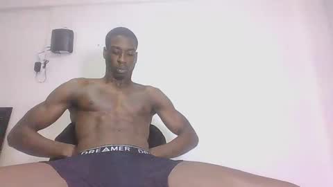 apoloblackbig online show from February 19, 2025, 7:28 am