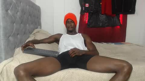 apoloblackbig online show from April 19, 2026, 6:54 pm