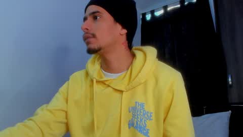 TONY INDEPENDENT MODEL online show from January 15, 2025, 1:09 pm