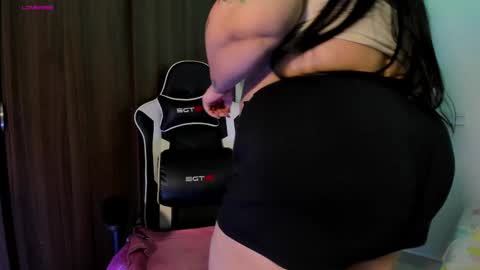 Snapshot of apriilpeach_ chatting on September 25, 2025, 10:46 pm Maria online show from September 25, 2025, 10:46 pm