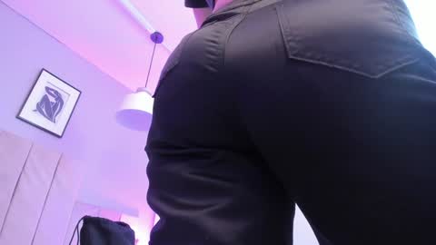 April online show from January 17, 2025, 11:49 am