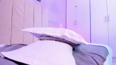 April online show from February 28, 2025, 5:59 pm