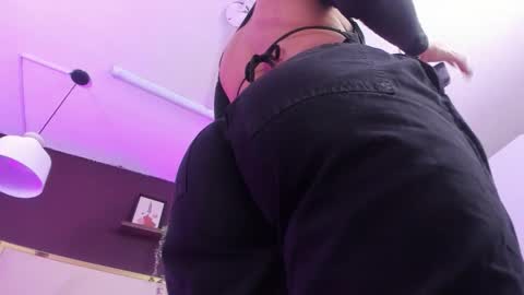 April online show from October 11, 2025, 12:04 pm